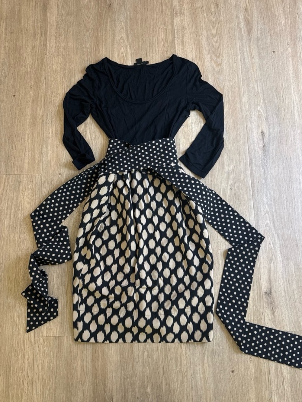 DKNY Black Black & Cream Patterned Skirt and Polka-Dot Waist Sash and Pockets 4